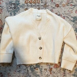 Abercrombie & Fitch Off-White Ribbed V-Neck Button Cardigan